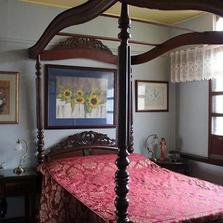 Casa Conchita Bed & Breakfast Taal 외부 사진